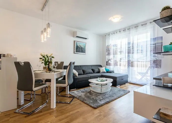 Apartment Luka